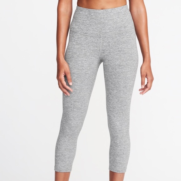 Old Navy Active Gray High Waisted Capri 
